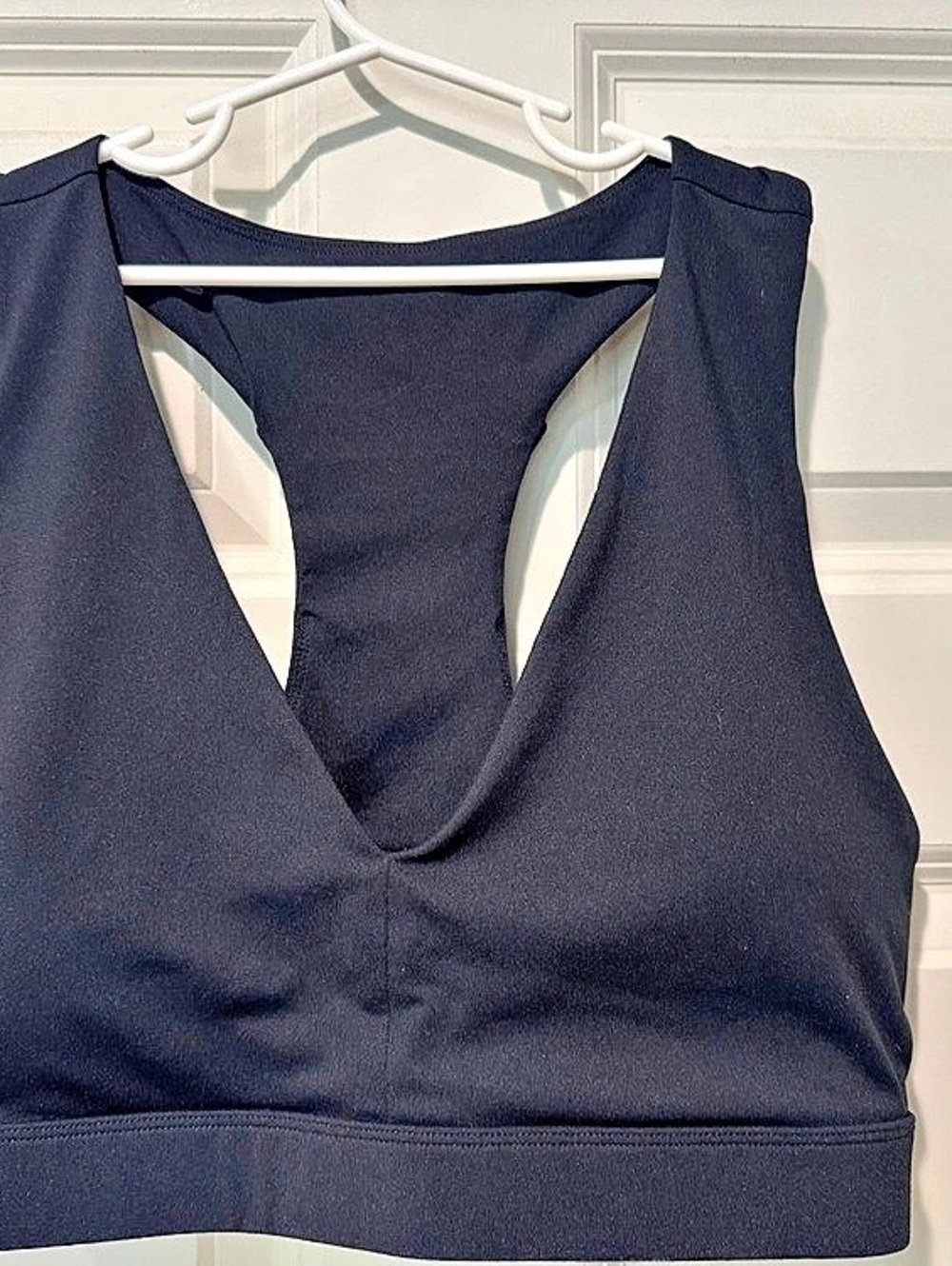 Fabletics On-The-Go Medium Impact Sports Bra Black